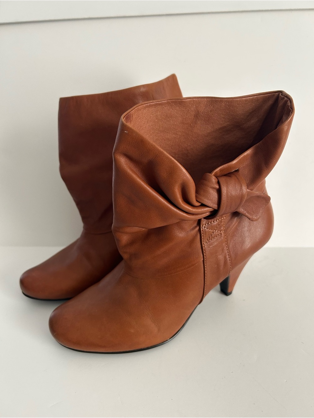 Steve Madden Leather Ankle Boots | Size 9